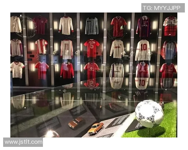 球星贴纸足球游戏:带你体验拜仁慕尼黑荣耀之旅 球星贴纸足球游戏:带你体验拜仁慕尼黑荣耀之旅