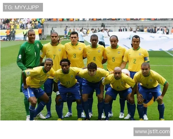 阿迪达斯足球明星阵容震撼登场,点燃赛场激情与荣耀之战 阿迪达斯足球明星阵容震撼登场,点燃赛场激情与荣耀之战